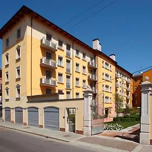 Aparthotel Residenza Carracci 