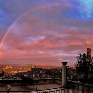Montalcino...il Suo Panorama...le Sue Emozioni... Appartamento